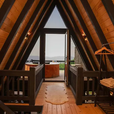 Hill House Дом отдыха