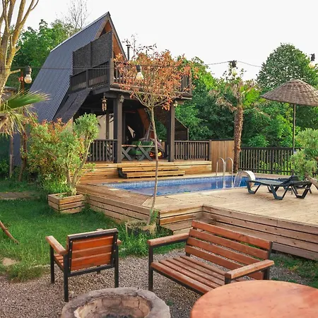 Hill House Дом отдыха Сапанча