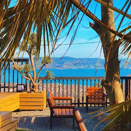 Hill House * Сапанча